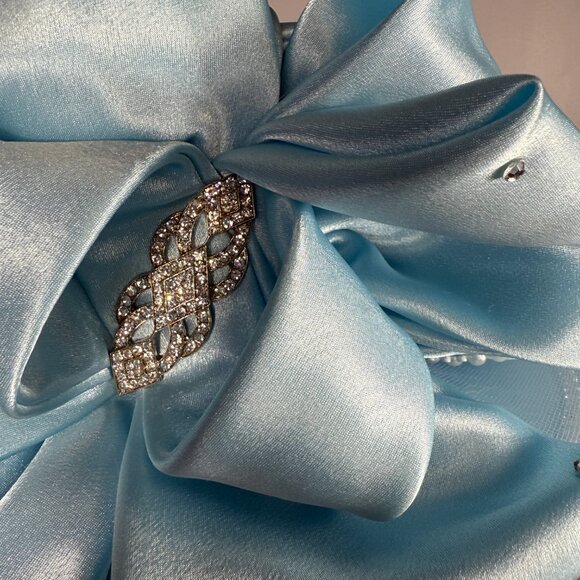Sky blue KENTUCKY DERBY or CHURCH LADY HAT w/ front bow and embellishments - Picture 6 of 11